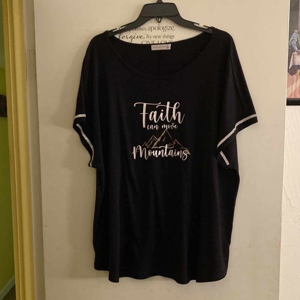 Black Short Sleeve Tee with Inspirational Print